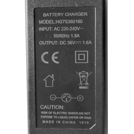 01// CHARGEUR 36V 1.5A QUAD/MOTO